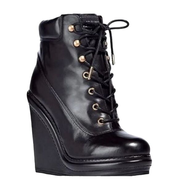 Marc by Marc Jacobs Black Leather Wedge Combat Styled Boot 37 - Picture 1 of 10